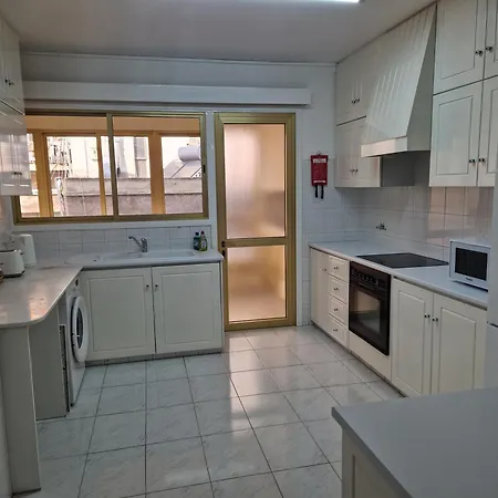 Apartment Urban Nest - Spacious 2br Nicosia