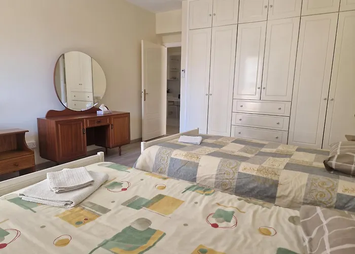 Urban Nest - Spacious 2br Apartment Nicosia